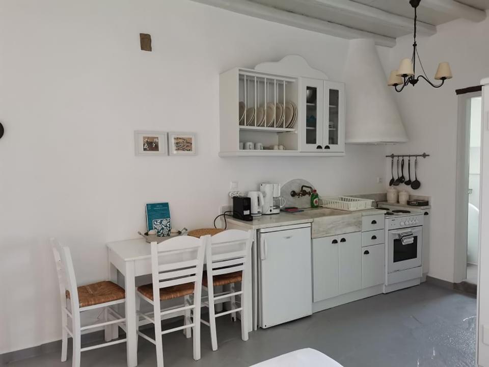 Elia Apartments Agios Romanos Extérieur photo