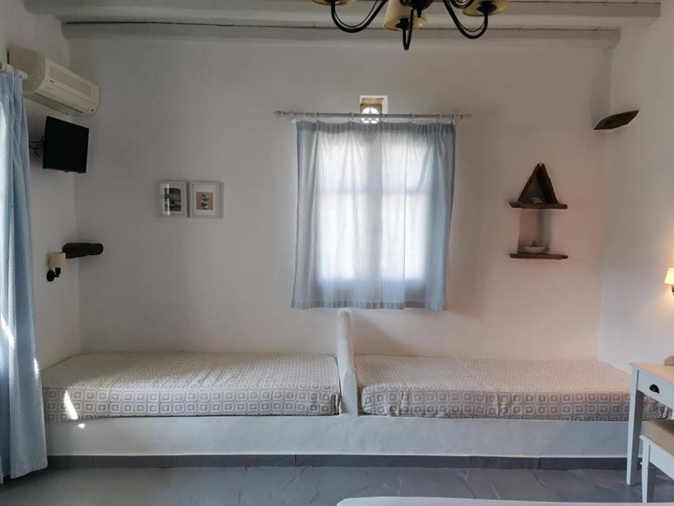 Elia Apartments Agios Romanos Extérieur photo