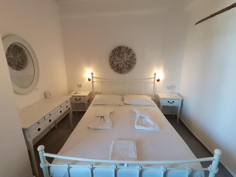 Elia Apartments Agios Romanos Extérieur photo